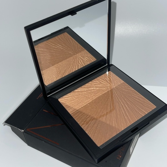 NARS Summer Solstice Cheek Palette Duo - Picture 4 of 6